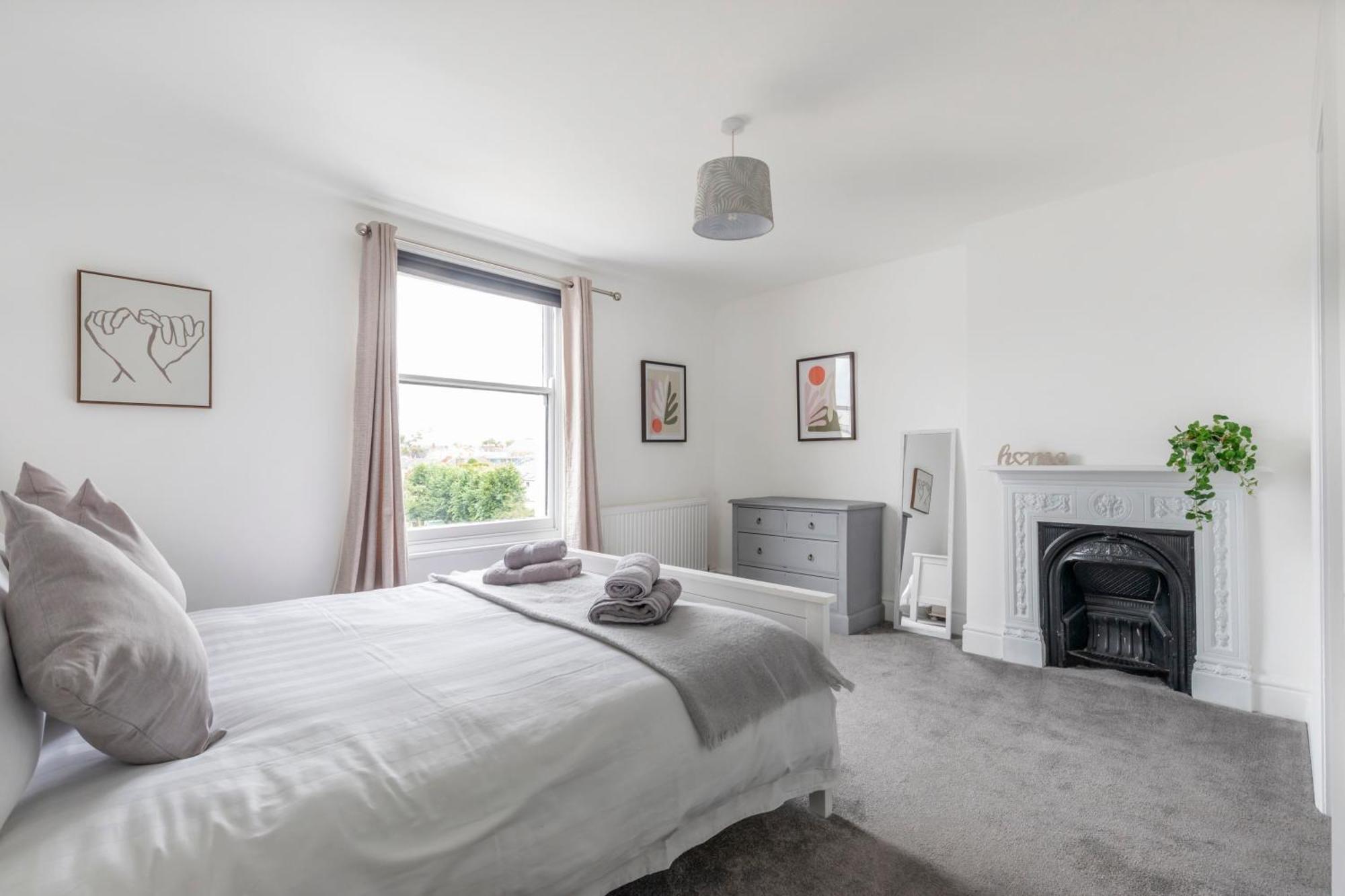 Fabulous, Vibrant, Town House, Central Bath Road Cheltenham Exterior foto